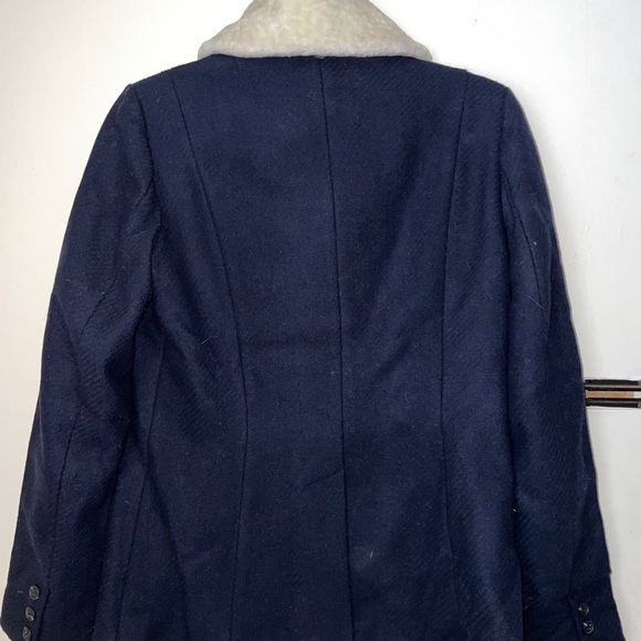 Tahari Woolen coat - Picture 3 of 3